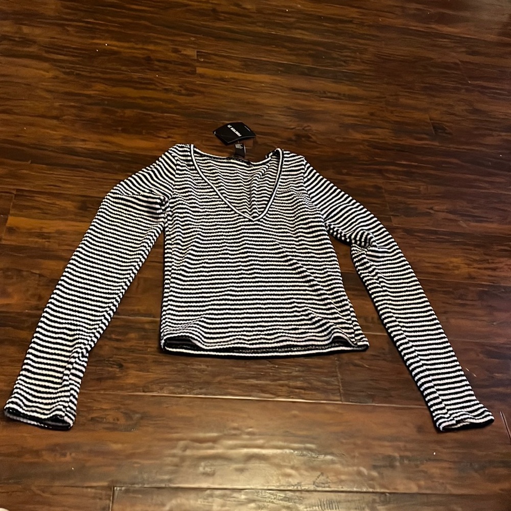 Textured Striped Crop along Sleeve Forever 21 Small